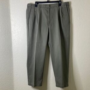 Haggar Men's Khaki Chinos